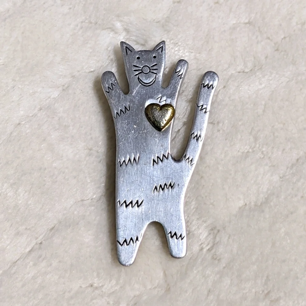 Vintage Silvertone Cat Brooch with Goldtone Heart